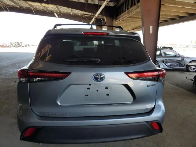 2023 TOYOTA HIGHLANDER HYBRID XLE  