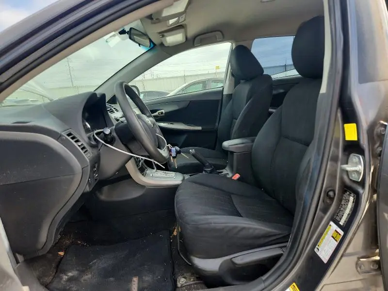 2011 TOYOTA COROLLA S  
