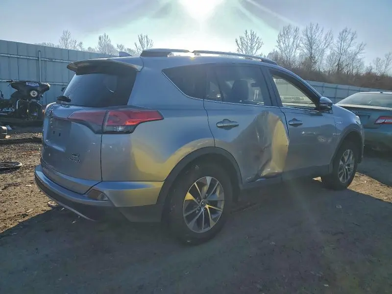 2017 TOYOTA RAV4 HV LE  