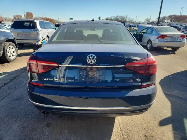 2018 VOLKSWAGEN PASSAT SE  