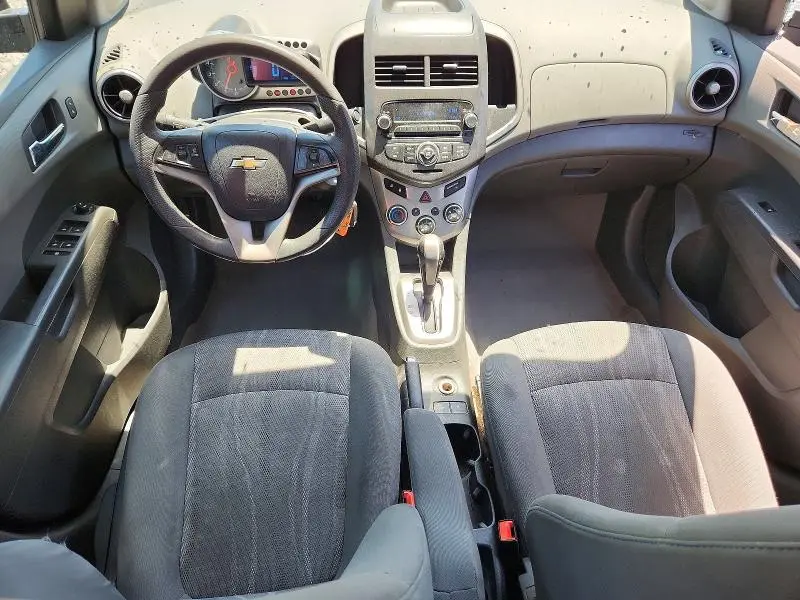 2015 CHEVROLET SONIC LT  