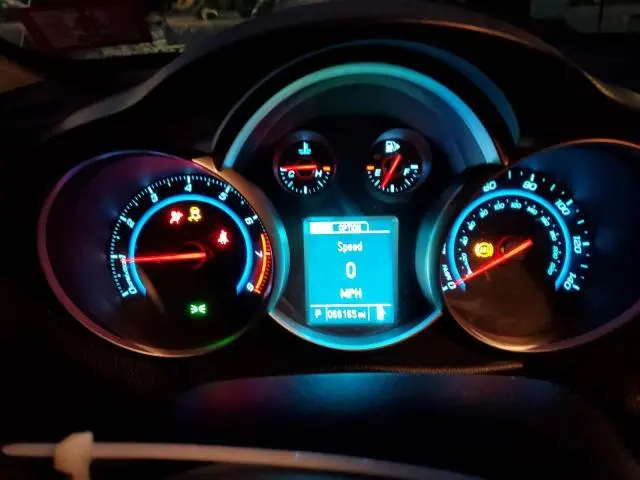 2015 CHEVROLET CRUZE LT  