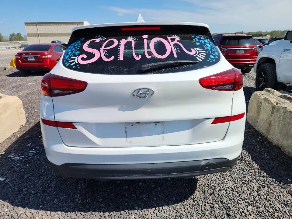 2019 HYUNDAI TUCSON SE  