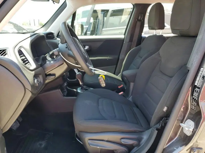 2021 JEEP RENEGADE LATITUDE  