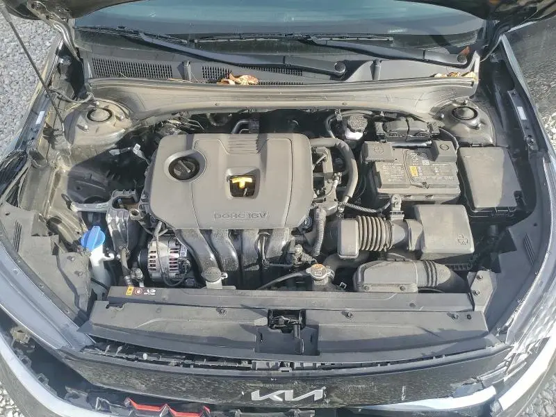 2023 KIA FORTE GT LINE  