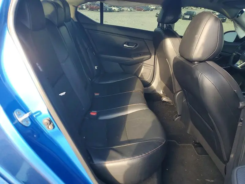 2022 NISSAN SENTRA SR  