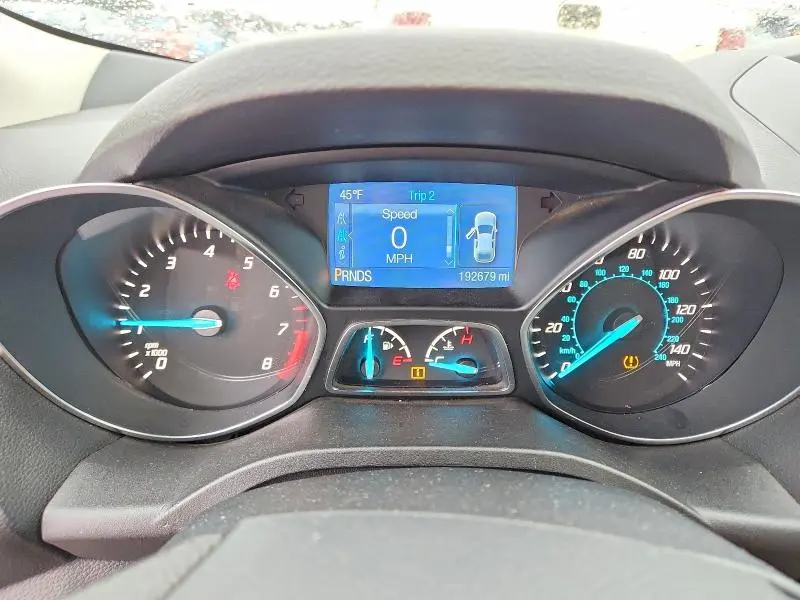 2015 FORD ESCAPE SE  