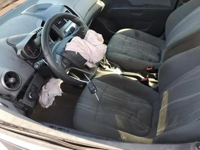 2015 CHEVROLET SONIC LT  