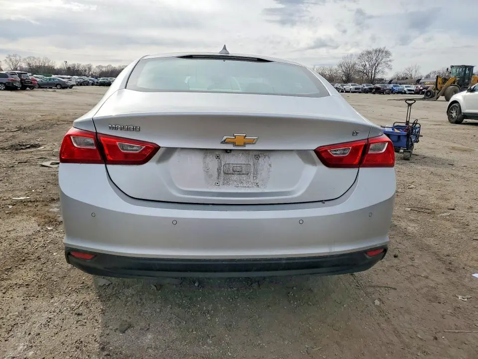 2017 CHEVROLET MALIBU LT  