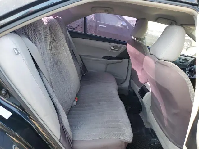 2015 TOYOTA CAMRY LE  