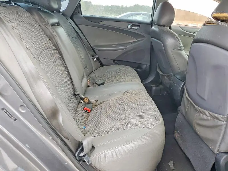 2012 HYUNDAI SONATA SE  