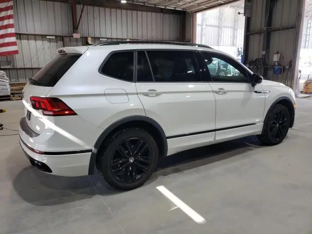 2022 VOLKSWAGEN TIGUAN SE R-LINE BLACK  