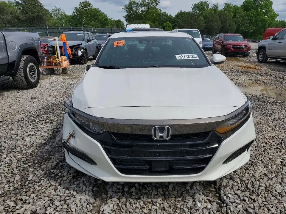 2018 HONDA ACCORD SPORT  
