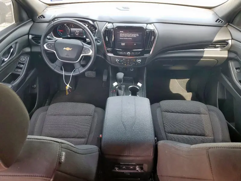 2023 CHEVROLET TRAVERSE LT  