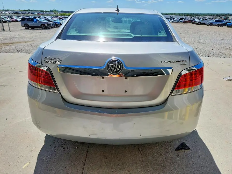 2010 BUICK LACROSSE CXL  