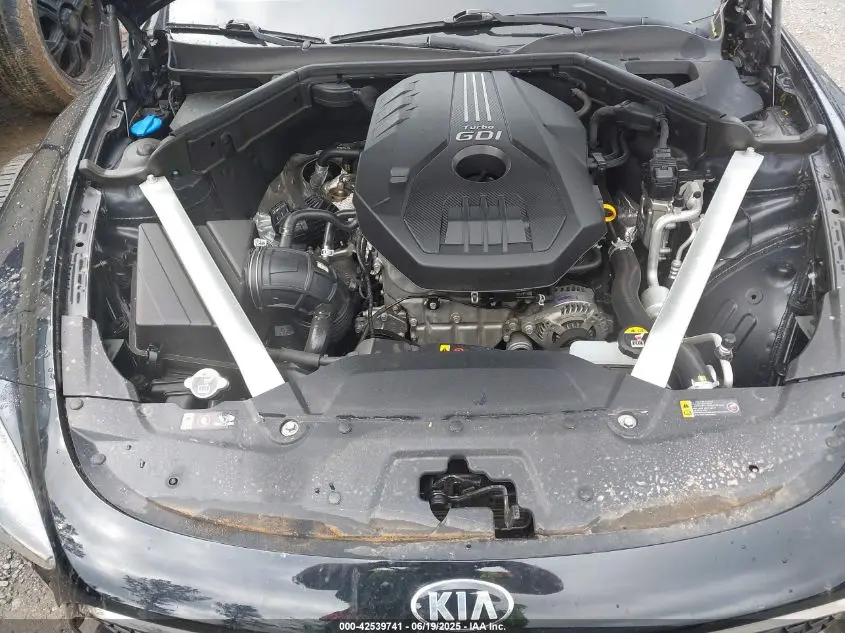 2021 KIA STINGER GT-LINE
