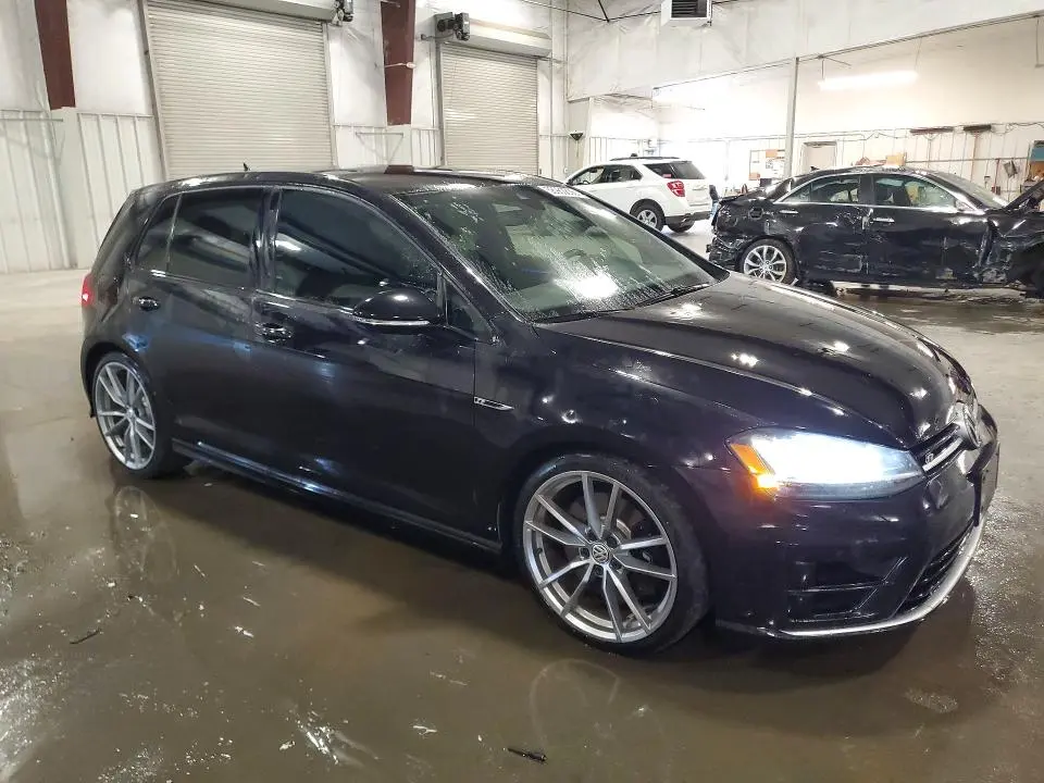 2017 VOLKSWAGEN GOLF R   