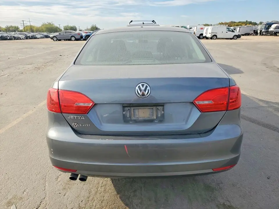 2014 VOLKSWAGEN JETTA BASE  