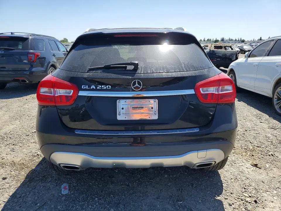 2018 MERCEDES-BENZ GLA 250  