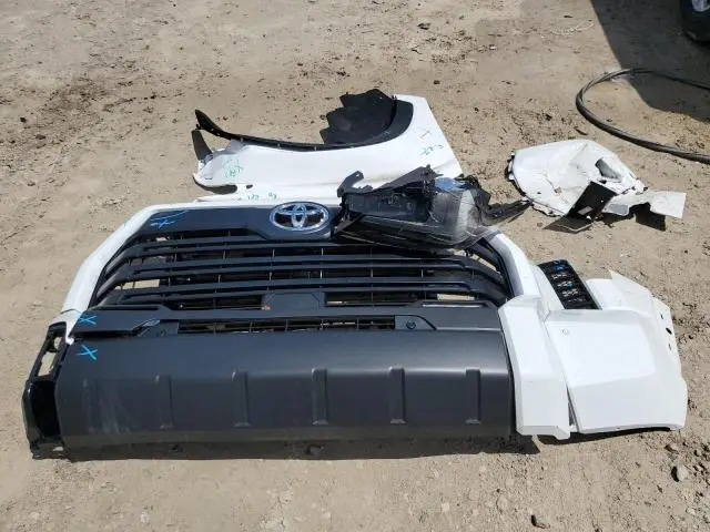 2025 TOYOTA TUNDRA CREWMAX SR  