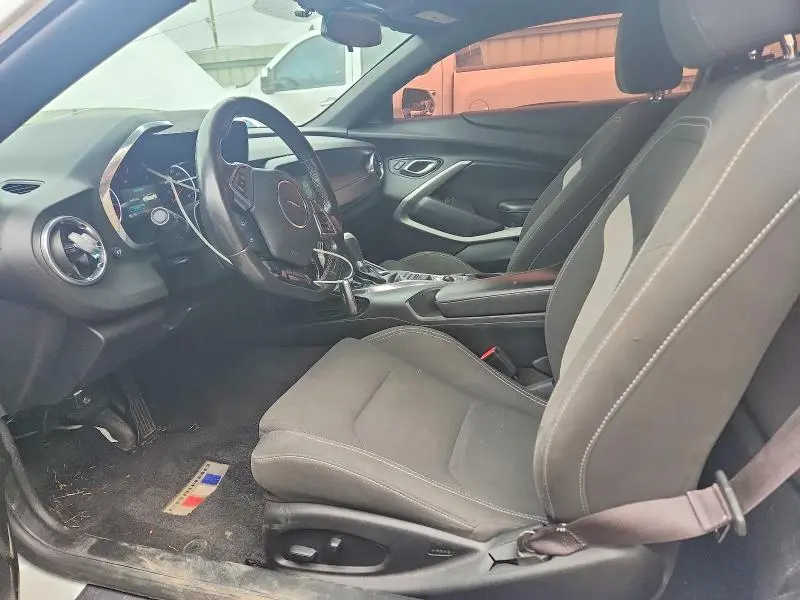 2017 CHEVROLET CAMARO LT  