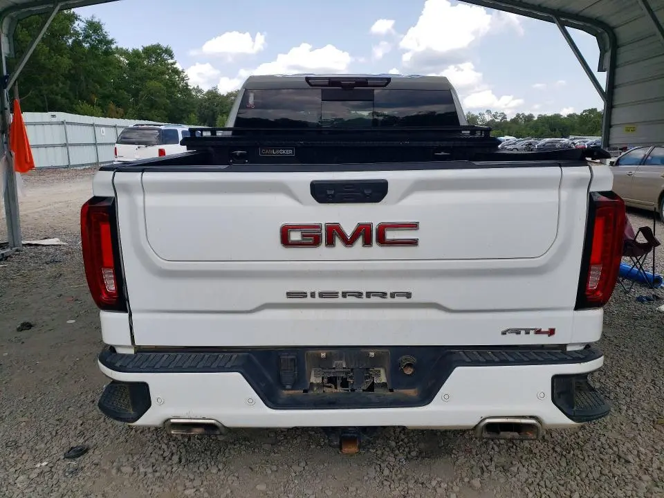 2024 GMC SIERRA K1500 AT4  