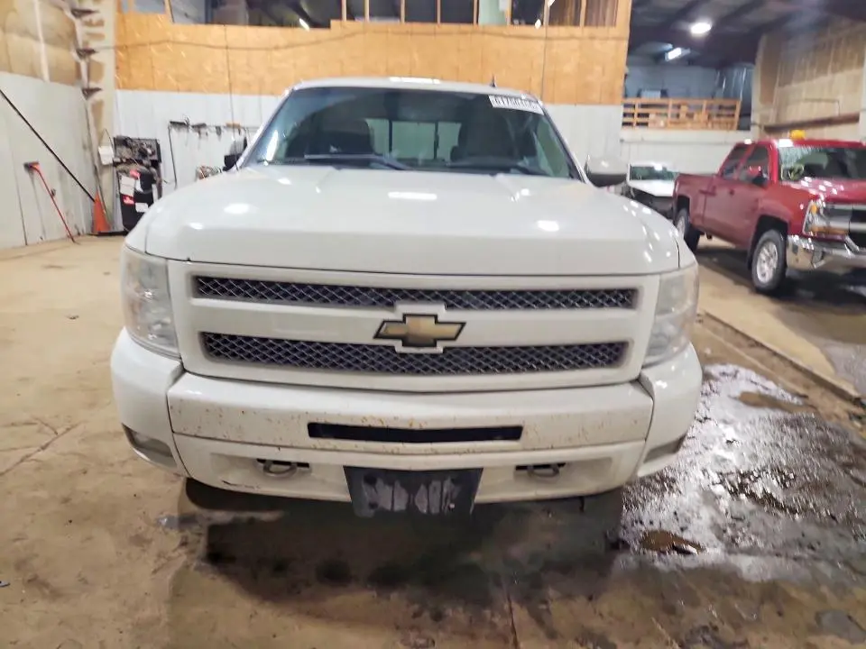 2010 CHEVROLET SILVERADO K1500 LT  