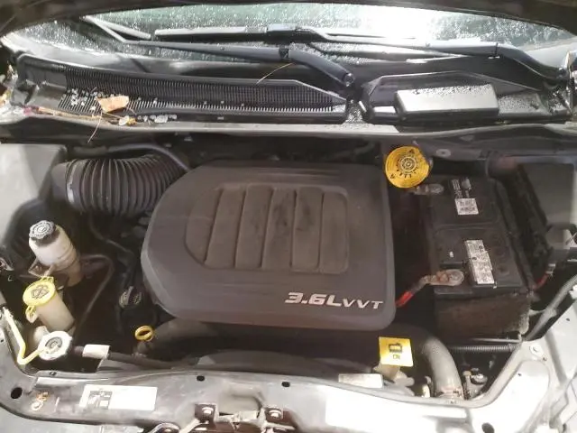 2015 DODGE GRAND CARAVAN SE  