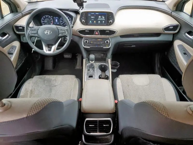 2020 HYUNDAI SANTA FE SE  