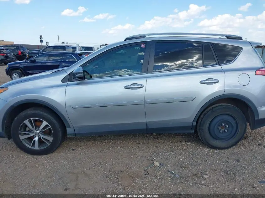 2017 TOYOTA RAV4 XLE