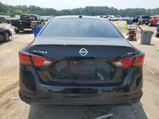 2022 NISSAN ALTIMA SV  