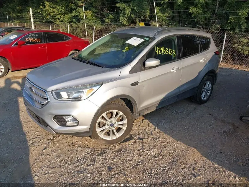2018 FORD ESCAPE SE