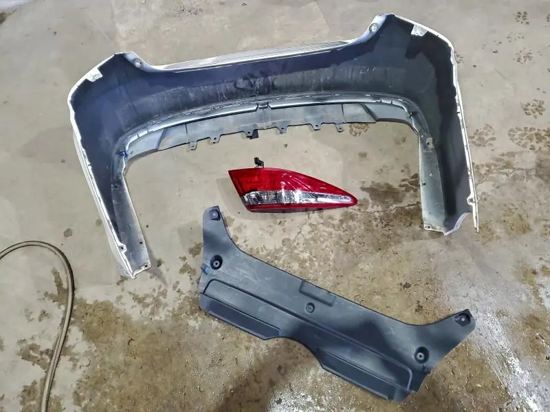 2015 TOYOTA CAMRY LE  