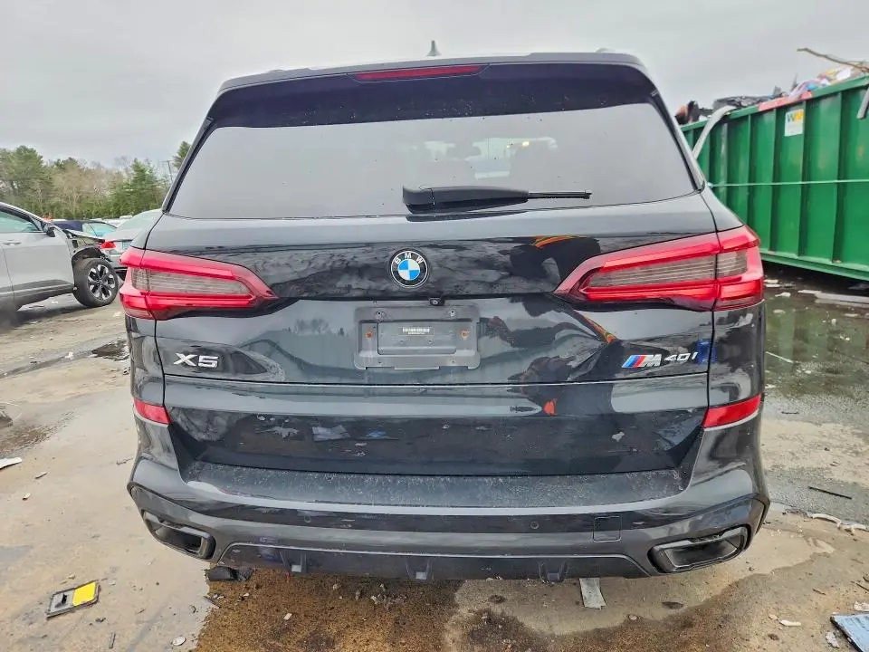 2021 BMW X5   