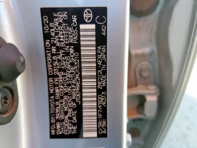 2021 TOYOTA COROLLA LE  