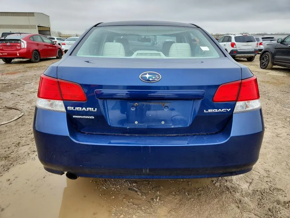 2011 SUBARU LEGACY 2.5I PREMIUM  