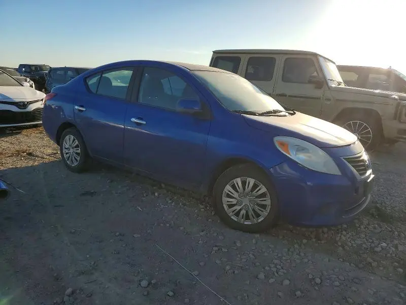 2012 NISSAN VERSA   