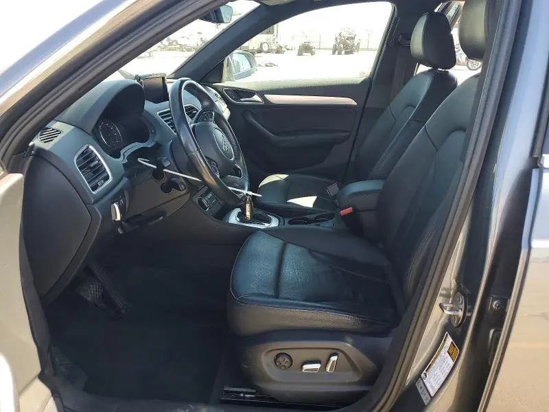 2016 AUDI Q3   
