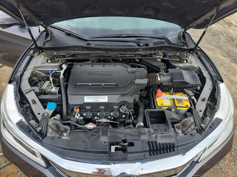 2017 HONDA ACCORD TOURING  