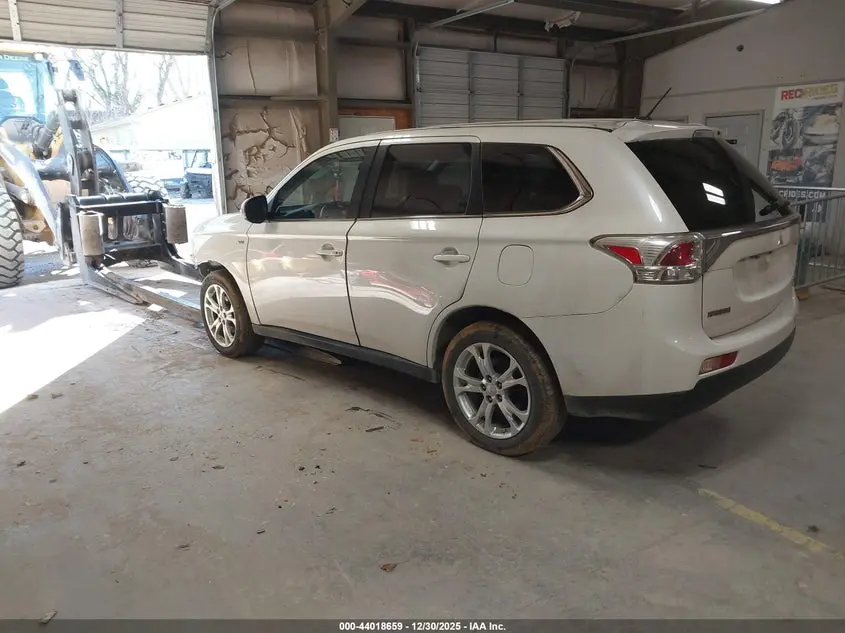 2014 MITSUBISHI OUTLANDER GT