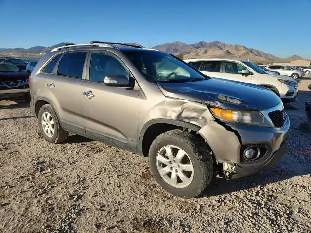 2011 KIA SORENTO BASE  