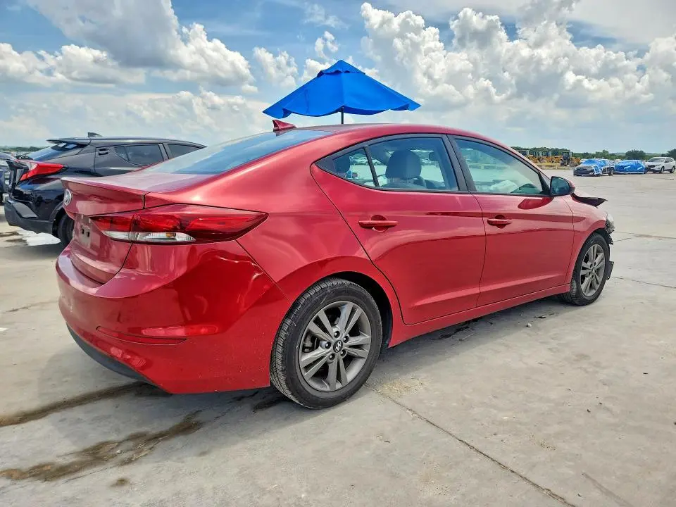 2018 HYUNDAI ELANTRA SEL  
