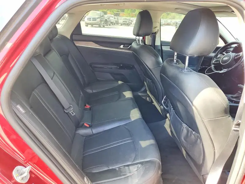 2021 KIA K5 EX  