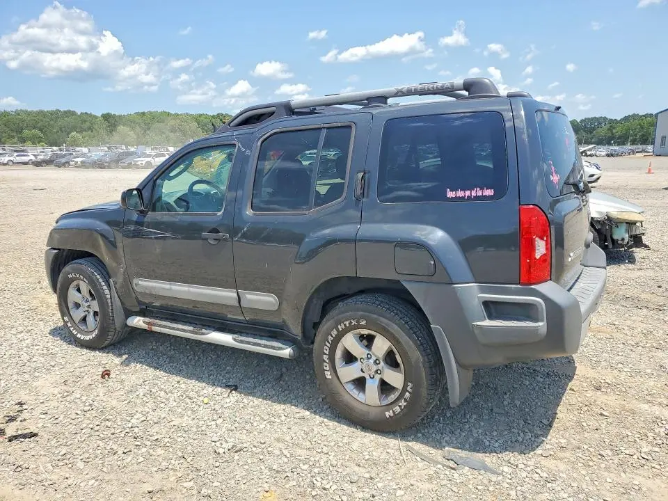 2011 NISSAN XTERRA OFF ROAD/S/SE  