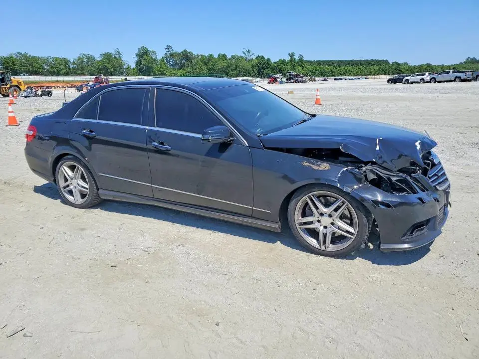 2011 MERCEDES-BENZ E 550 4MATIC  