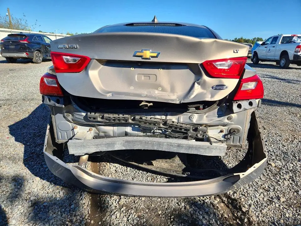 2017 CHEVROLET MALIBU LT  