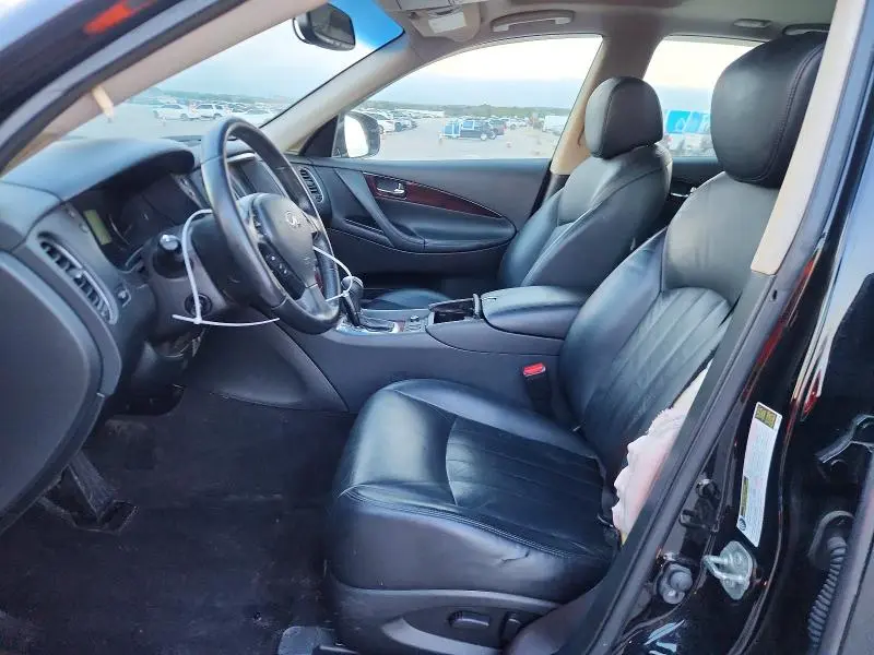 2017 INFINITI QX50 BASE  