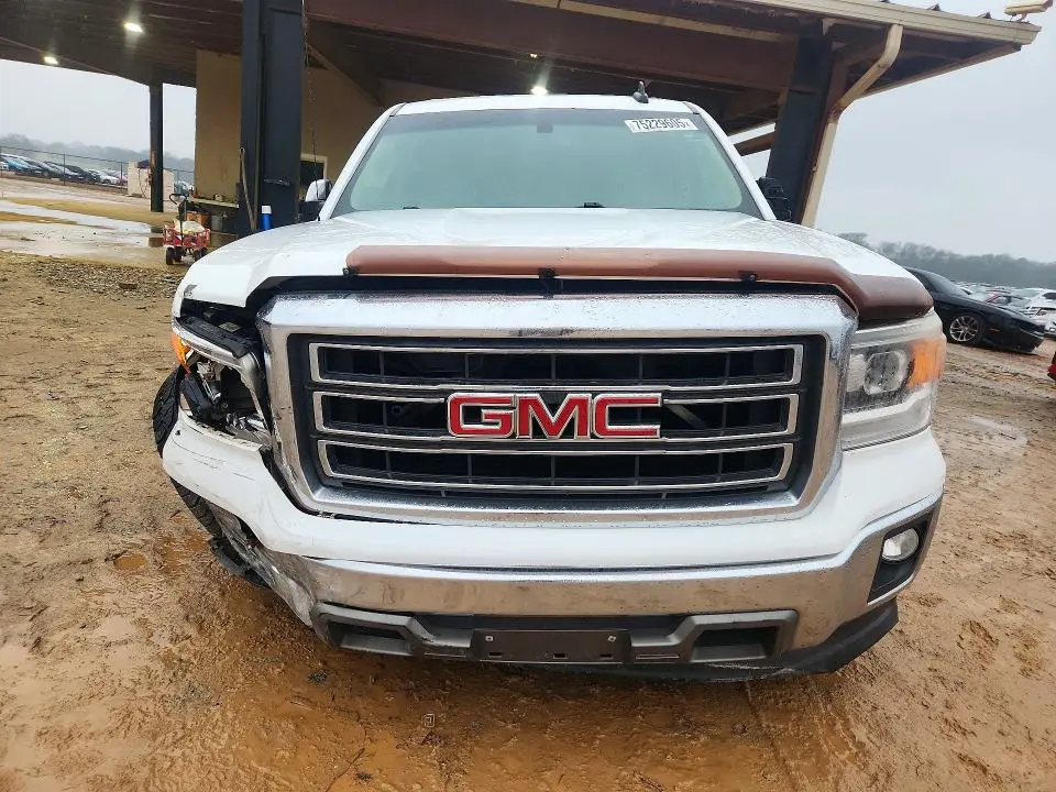 2015 GMC SIERRA C1500 SLT  