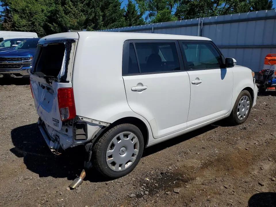 2015 SCION XB BASE  