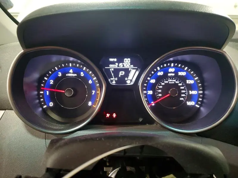 2011 HYUNDAI ELANTRA GLS  